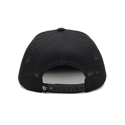 5 Platten-flacher Bill Mesh Snap Back Trucker Hat-Baseball-Sport bedeckt hochrangige Krone mit einer Kappe