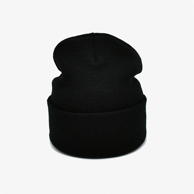 Besonders angefertigt stricken Sie Beanie Hats With Embroidery Blank-Muster-Acryl-Polyester-Material