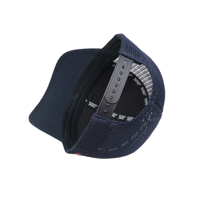 Mesh-Snapback-Kappe mit gebogener Krempe und Baumwollschweißband