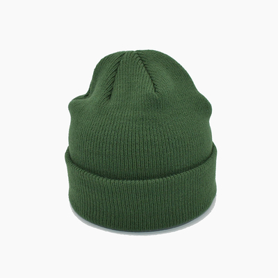 Custom Acrylic Ribbed Beanie Cap Stickerei Logo Grüner Winter-Ski-Hut Einfach