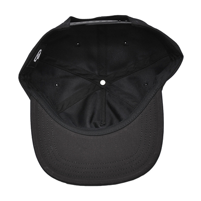 Flat Visor Fünf-Panel Snapback Kappe 6 Augenlöcher für die Belüftung 6 Augenlöcher