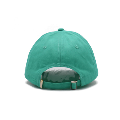 Verstärkte Baumwolle Baseballkappe mit gesticktem Logo, gekrümmter Visor und passenden Nähte
