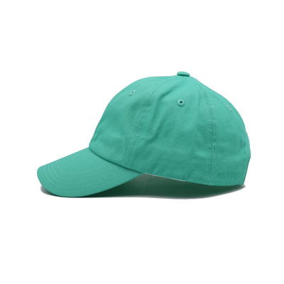 Verstärkte Baumwolle Baseballkappe mit gesticktem Logo, gekrümmter Visor und passenden Nähte