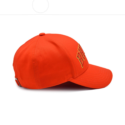Customized Baumwolle Baseballkappe mit gesticktem Logo gekrümmter Visor verstellbarer Schließung
