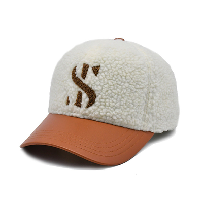 Stylische Baumwoll Baseballmütze mit Farbmatching-Stiche / Profilkrone Polarfleece