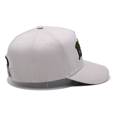 Kurve Visor Fünf-Panel Baseballkappe mit Nähte, um Stofffarbe mit befestigtem Patch anzupassen