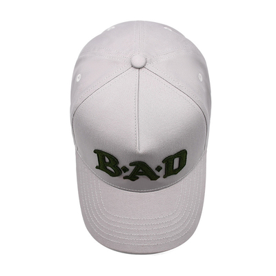 Kurve Visor Fünf-Panel Baseballkappe mit Nähte, um Stofffarbe mit befestigtem Patch anzupassen