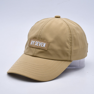 Qualitätsfabrik professionelle 6 Panels Baseballkappe Herstellung mit Gummi-Pflaster