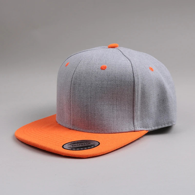 Fabrikpreis Langlebige Flachkante-Snapback-Hüte mit hervorragender Leistung