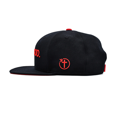 Snapback-Hut in verstellbaren Größen mit 3D-Brädern Logo und Innenbanddruck Gewebtes Etikett