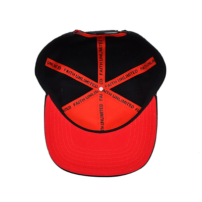 Snapback-Hut in verstellbaren Größen mit 3D-Brädern Logo und Innenbanddruck Gewebtes Etikett
