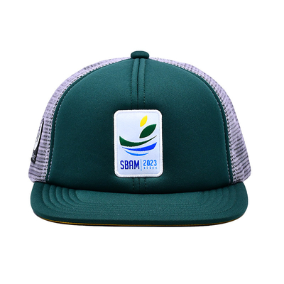 Custom Sponge Komfortable 6 Panel Flat Visor Konstruierte Trucker Cap mit Stickplatte