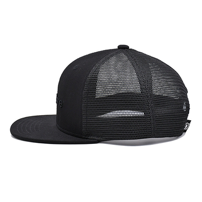 Atemberaubende Baumwolle 6 Panel Unisex Trucker Cap mit gesticktem Logo und gewebtem Etikett