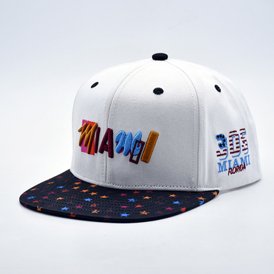 Neue Mode Hip Hop Outdoor Sport 3d Puff Snapback Kappe Broderiertes Logo Custom Hochwertige Männer Frauen Flat Brim Snapback