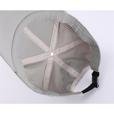 Großhandel Custom 6 Panel Unisex Laserperforierter Wasserdichtes Baseball Golf Cap Hut Mesh Sport Hüte