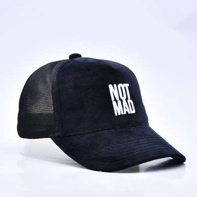 Hochkarätige gestickte Suede Trucker Cap Custom Logo 5 Panel Mesh Trucker Hut
