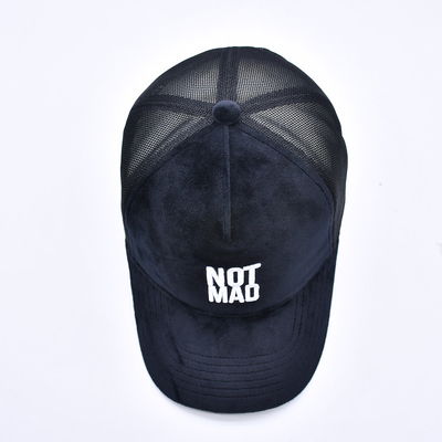Hochkarätige gestickte Suede Trucker Cap Custom Logo 5 Panel Mesh Trucker Hut