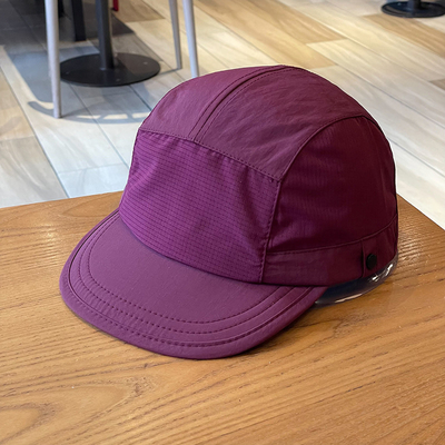 Unisex leichte atmungsaktive schnell trocknende 5-Panel-Camping-Mütze Custom Outdoor-Wander-Camp-Mütze Splicing Short-Rim Camper-Hut