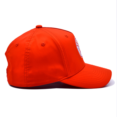 OEM Individuelles Design Ihrer eigenen Gummi-PVC-Logo 5-Panel Herren Damen Running Sport Gorras Cap Nylon Rot Golf Baseball Hut