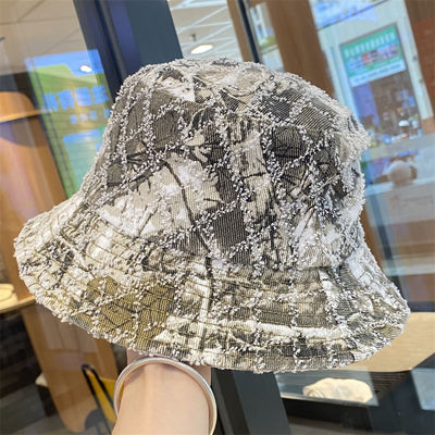 Heißer Verkauf Frühling und Herbst Neue Flat Top Fransen Denim Suquin Plaid Stickerei Benutzerdefinierte Bucket Hat Stickerei Logo Fischerhut