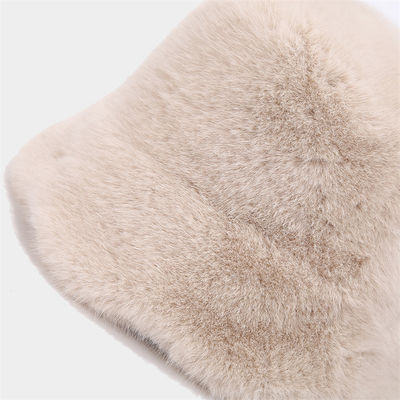 Wholesale Hot Luxury Women Hat Fur Winter Fashionable Woman Bucket Hats Cold Cap Outdoor Warm Snow Fur Bucket Hat