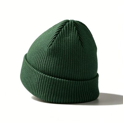 Besondere Stickereien Strickbeanie mit Erwachsenenumfang und Acrylmaterial für die Winterwärme