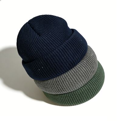 Custom Logo Strick-Beanie-Hüte mit Acrylmaterial und 58cm Umfang für die Winterwärme