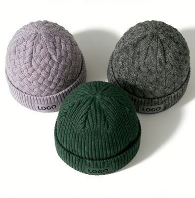 Anpassungsfähige Farben Unisex Strickmütze mit Erwachsenenhut Umfang für die Winterwärme