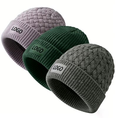 Anpassungsfähige Farben Unisex Strickmütze mit Erwachsenenhut Umfang für die Winterwärme